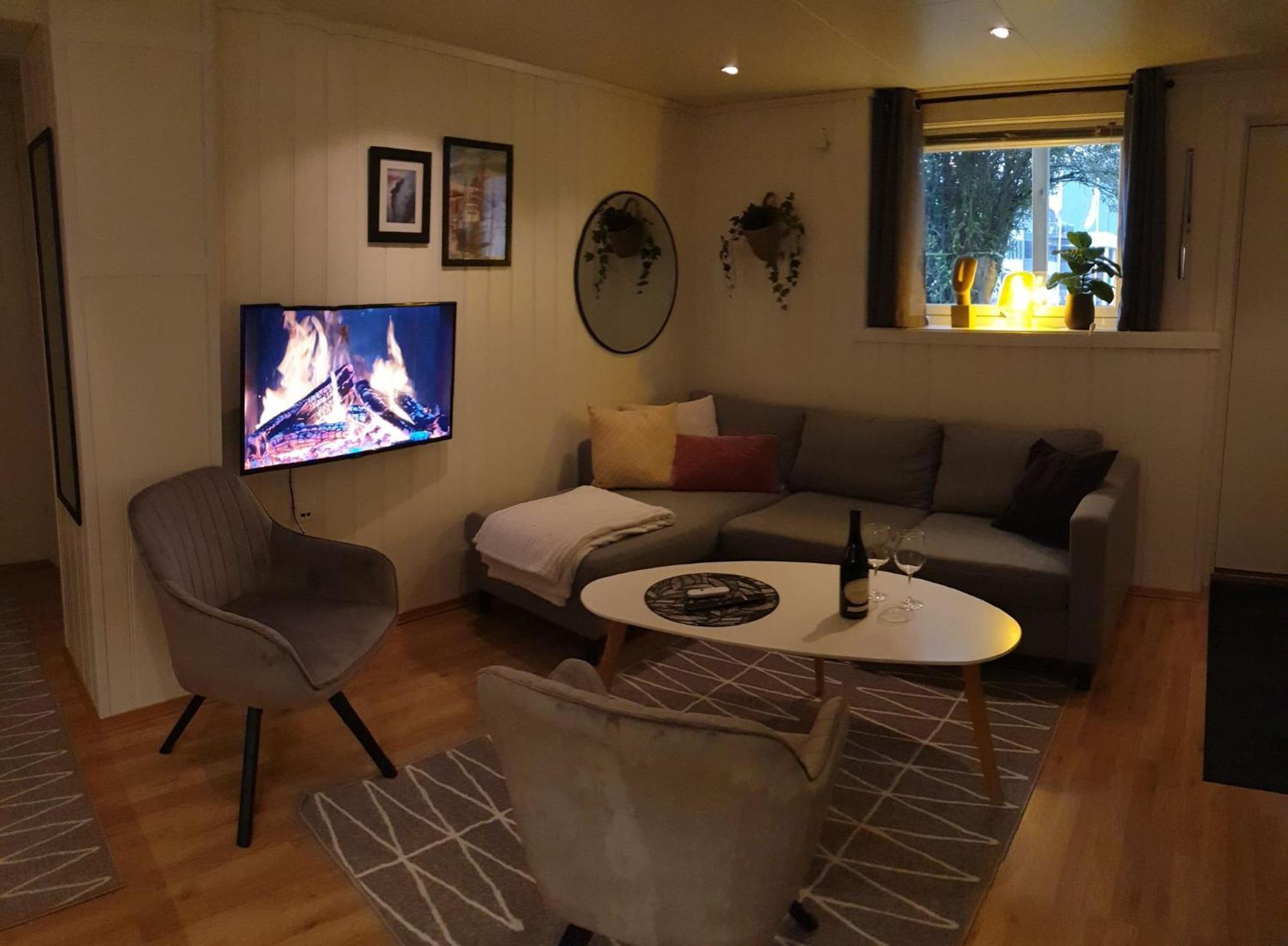 Stakkevolvegen 58 Apartment Тромсьо Екстериор снимка